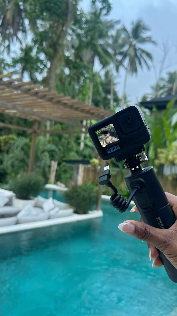 Ponente y público en conferencia de innovación turística en Centroamérica