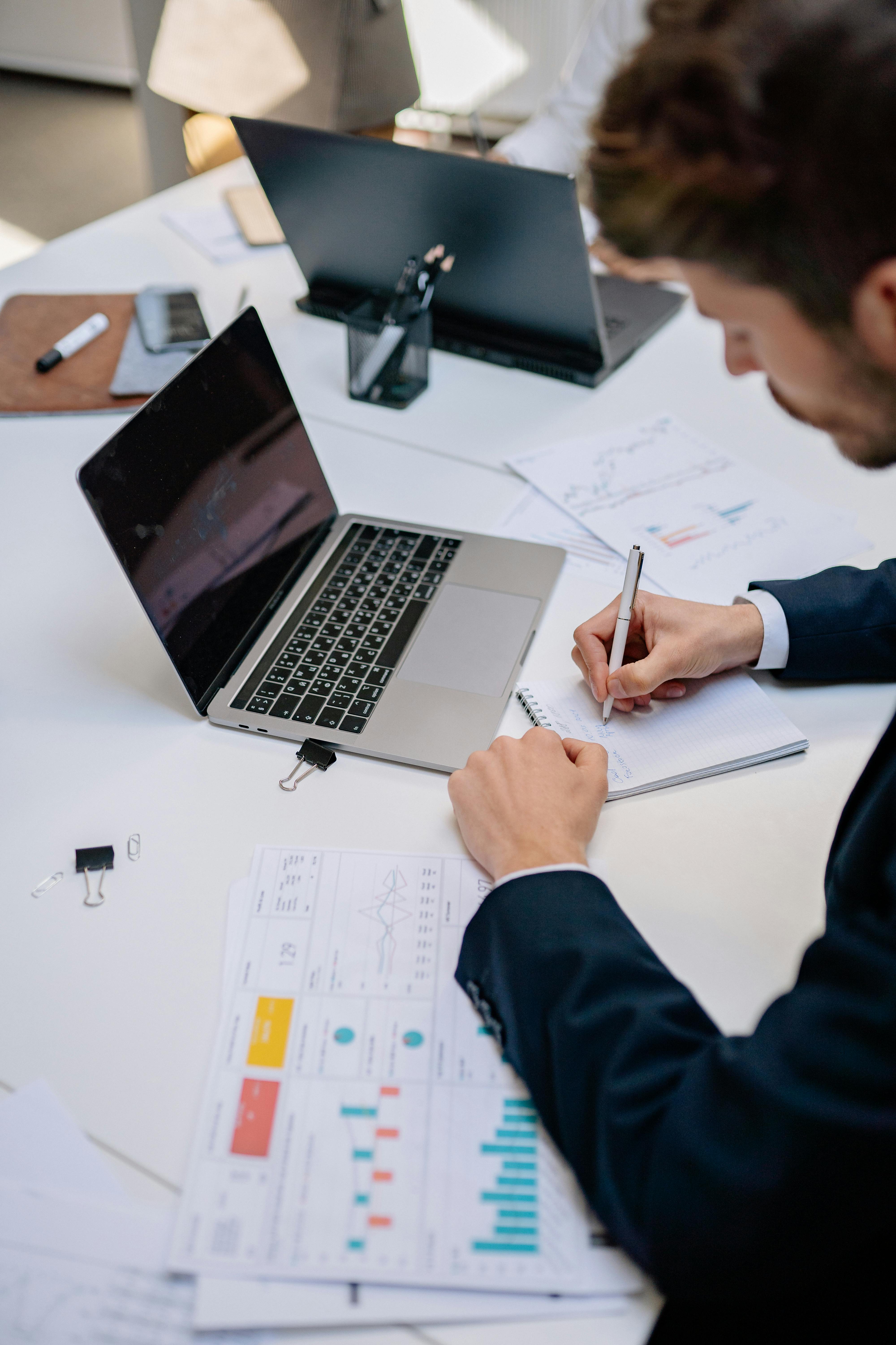 Preparación de propuesta estratégica en consultoría turística