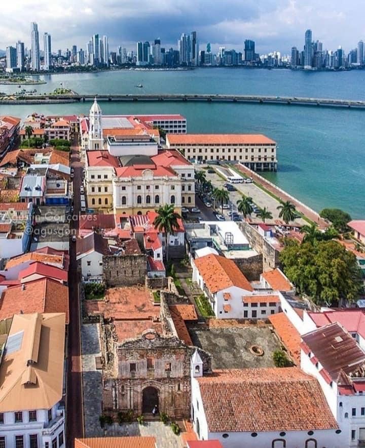 Estrategia en ecosistema digital de Centroamérica con actividades turísticas.