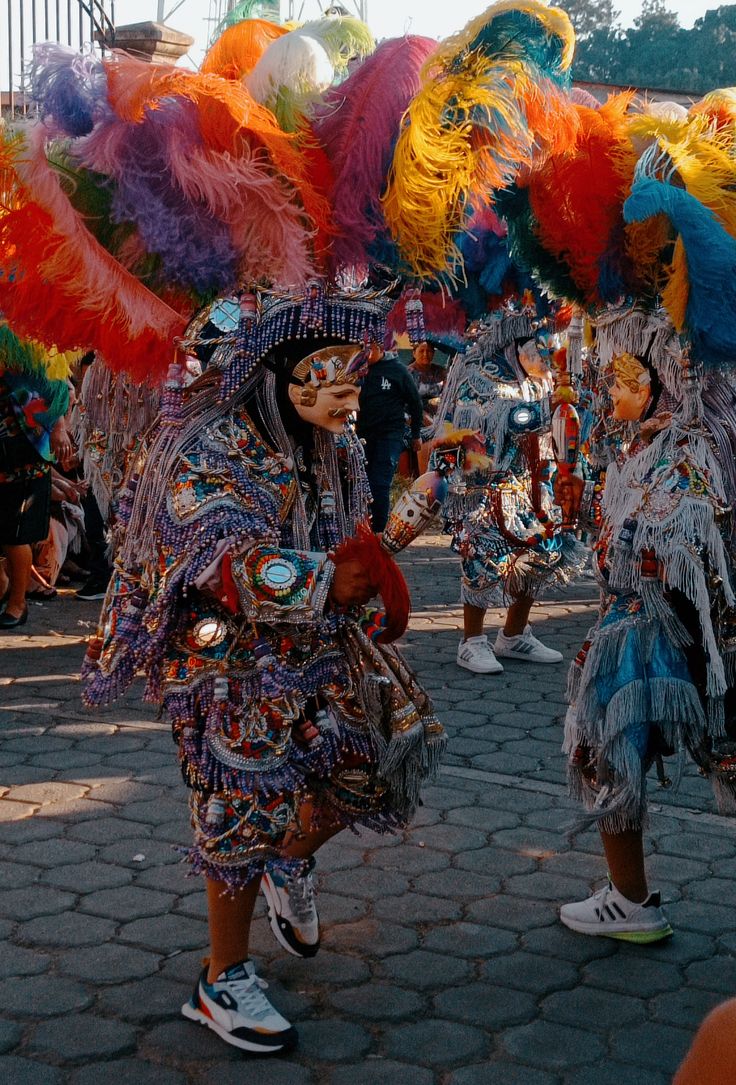 Gestión de campaña de redes sociales para CATA